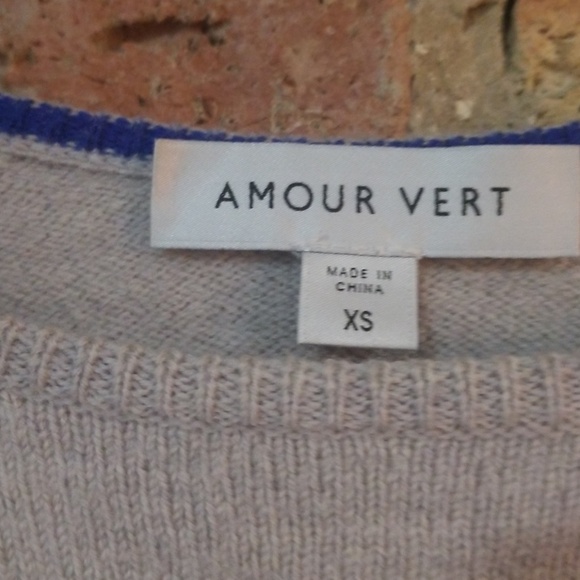 Amour Vert Fabiana Merino Wool Sweater - Picture 4 of 7